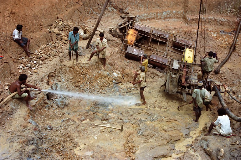 セイロン宝石|パリパナ｜セイロン宝石.com