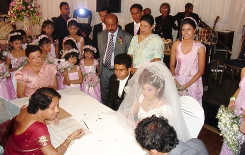 セイロン宝石|パリパナ｜セイロン宝石.com